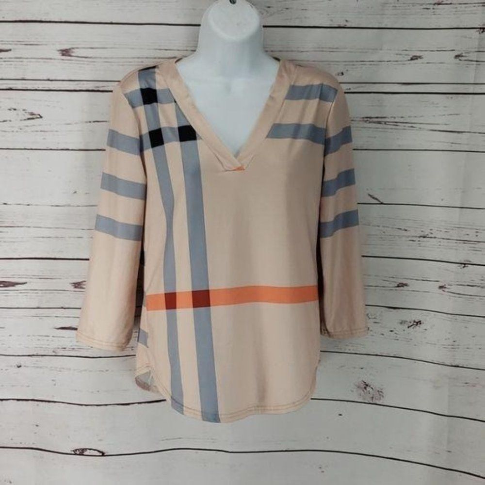 Boutique Athletic plaid long sleeve‎ polyester top